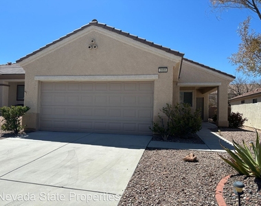 2855 Sapphire Desert Dr - Photo Thumbnail 0