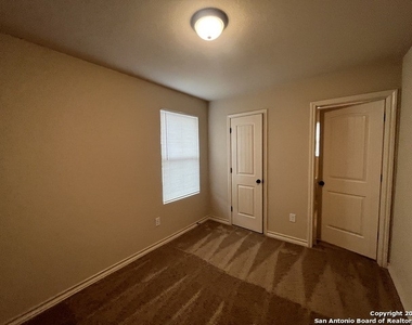 7003 Donovan Way - Photo Thumbnail 18