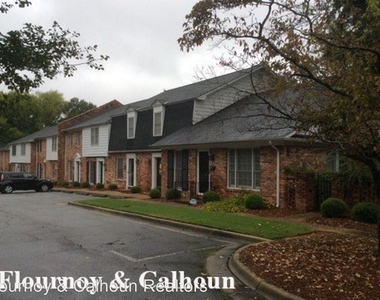 1001 Oakview Avenue - Photo Thumbnail 13