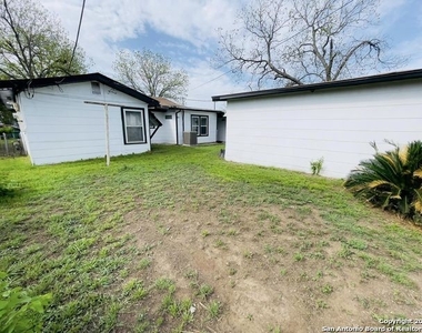 407 Anton Dr - Photo Thumbnail 17