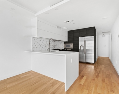 169 Lexington Avenue - Photo Thumbnail 0