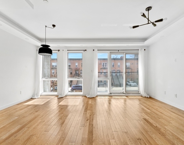 169 Lexington Avenue - Photo Thumbnail 3