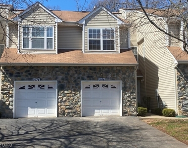 1076 Oakcroft Ln - Photo Thumbnail 21