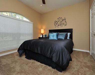 3700 Post Oak Blvd - Photo Thumbnail 8