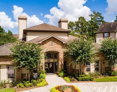 6900 Lake Woodlands Dr - Photo Thumbnail 5