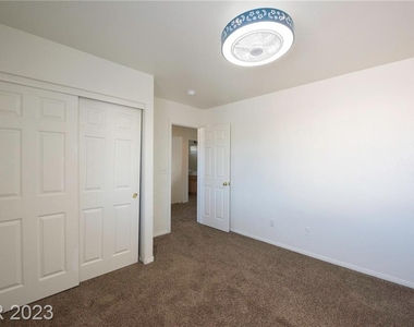 4837 Sparkling Sky Avenue - Photo Thumbnail 27