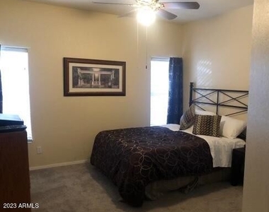 5665 W Galveston Street - Photo Thumbnail 6