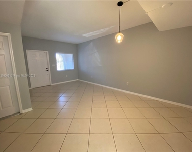 8391 Sw 124th Ave - Photo Thumbnail 2