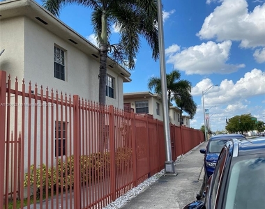 14250 Nw 22nd Ave - Photo Thumbnail 0