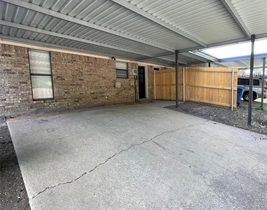 533 Cedar Elm Lane - Photo Thumbnail 19