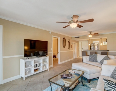 2871 N Ocean Boulevard - Photo Thumbnail 10