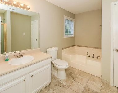 129 Brandon Ridge Circle - Photo Thumbnail 10