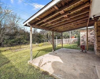 4011 Willow Oak Street - Photo Thumbnail 8