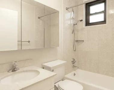 182 East 95th Street - Photo Thumbnail 4