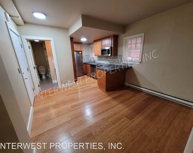 1829 Nw Lovejoy #206 - Photo Thumbnail 3