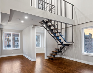 1031 Montgomery Street - Photo Thumbnail 5