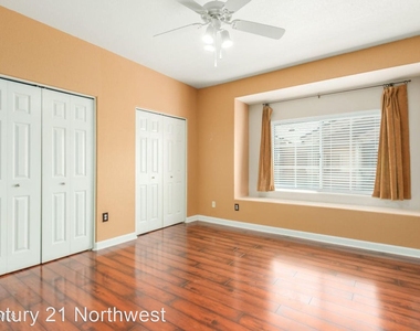 4455 E. Paradise Village Pkwy S Unit 1098 - Photo Thumbnail 15