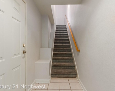 4455 E. Paradise Village Pkwy S Unit 1098 - Photo Thumbnail 7