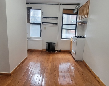 169 Hester Street - Photo Thumbnail 14