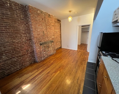 161 Rivington Street - Photo Thumbnail 4
