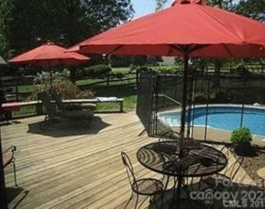 9526 Fairway Ridge Road - Photo Thumbnail 1