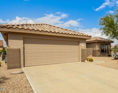 15904 W La Paloma Drive - Photo Thumbnail 1