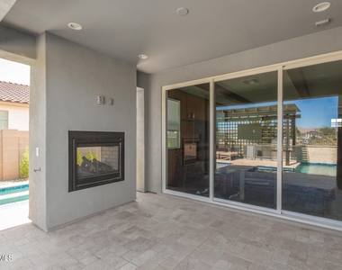 11552 N San Clemente Street - Photo Thumbnail 30