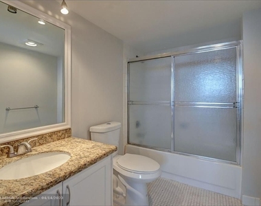 525 N Ocean Blvd - Photo Thumbnail 21