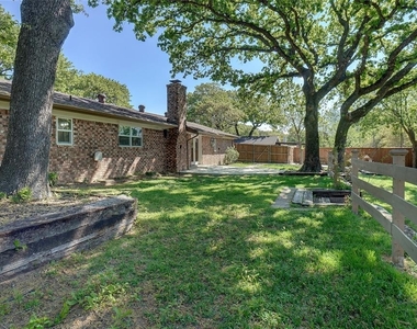 605 Hillside Road - Photo Thumbnail 22