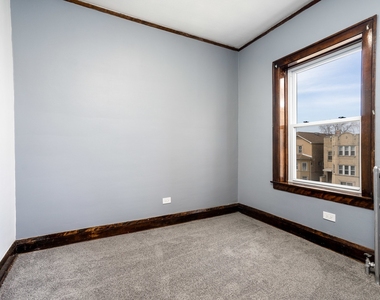 5225 W Melrose Street - Photo Thumbnail 13