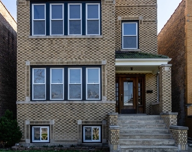 5225 W Melrose Street - Photo Thumbnail 1