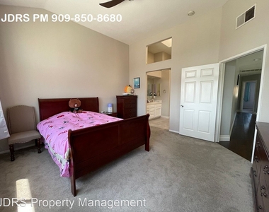 23930 Nicole Way - Photo Thumbnail 11