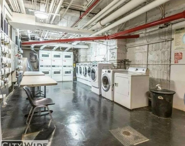 139 West 55th Street - Photo Thumbnail 6