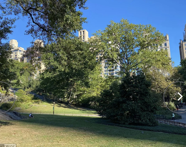 139 West 55th Street - Photo Thumbnail 8