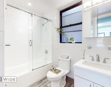 139 West 55th Street - Photo Thumbnail 5
