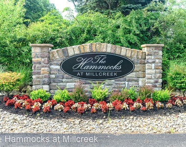 4402 Hammocks Drive - Photo Thumbnail 16