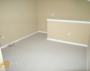 2310 Westchester Ridge Ne - Photo Thumbnail 13