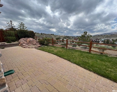 7740 Harvest Hill Ln - Photo Thumbnail 21