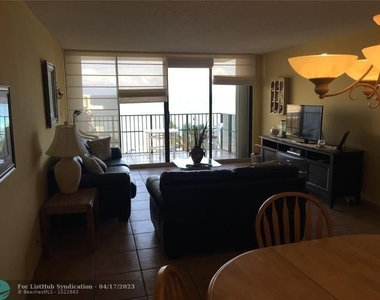 2201 S Ocean Dr - Photo Thumbnail 12