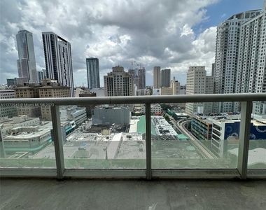 50 Biscayne Blvd - Photo Thumbnail 27