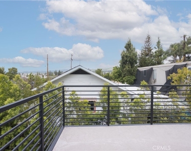 214 Madrona - Photo Thumbnail 14