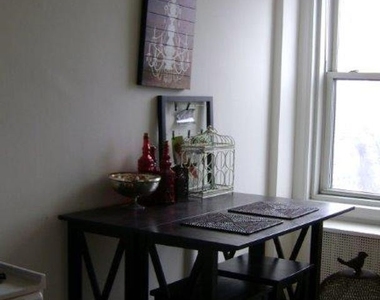 415 W. Fullerton Parkway - Photo Thumbnail 2