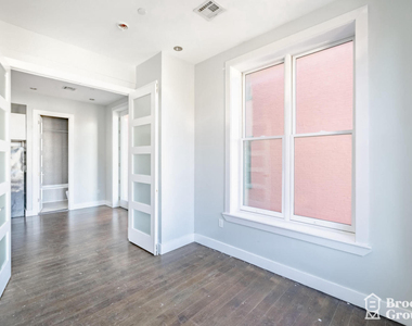 129 Park Avenue - Photo Thumbnail 6