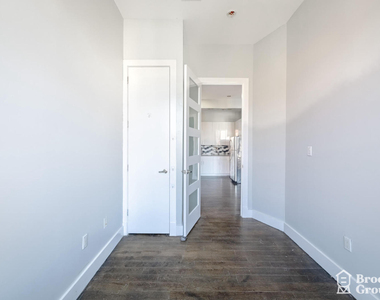 129 Park Avenue - Photo Thumbnail 12