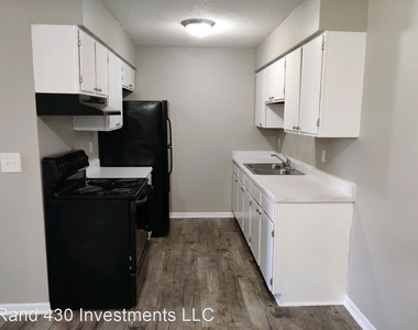 430 West Economy Road - Photo Thumbnail 6