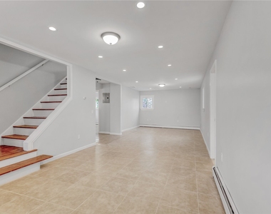 675 S Long Beach Avenue - Photo Thumbnail 22