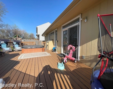 2721 Coffey Ave - Photo Thumbnail 20