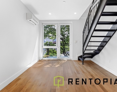 438 Union Avenue - Photo Thumbnail 2