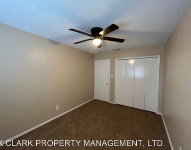 3633 Candlebrook Lane - Photo Thumbnail 21