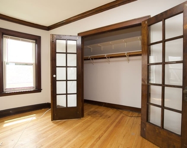 4608 N. Kildare, Unit 3w - Photo Thumbnail 12